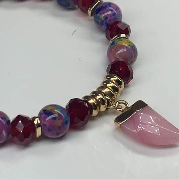 EUC Erimish Purple Me Stack 5 stretch bracelets- 2 charms magenta blue swirlbead - Picture 7 of 9